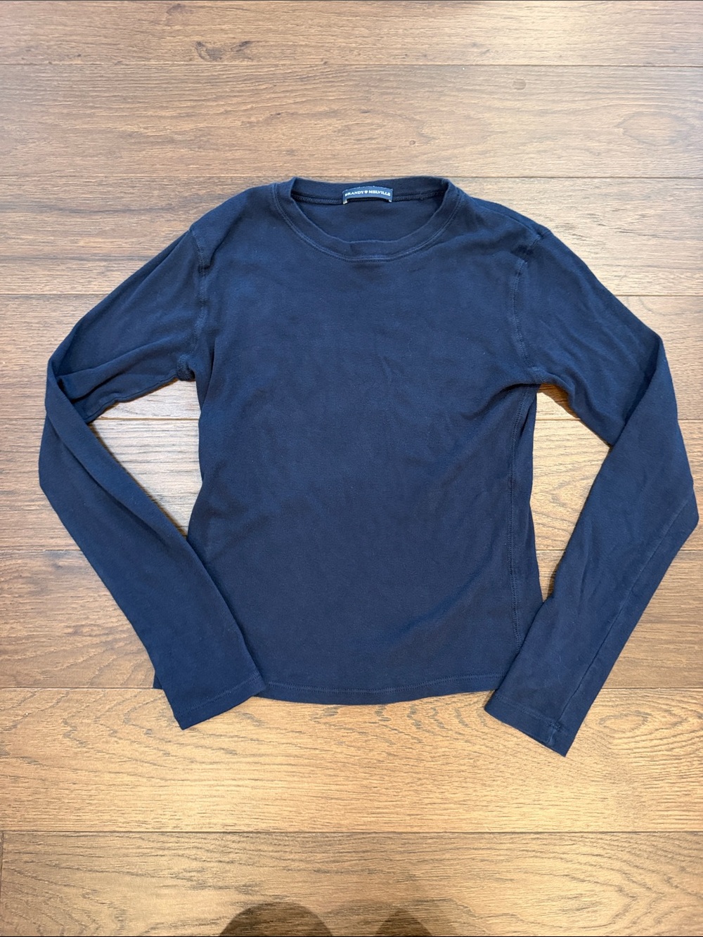 Brandy Melville Navy Long-Sleeve Scoop Crewneck Sweater Size Small ? - C76-080